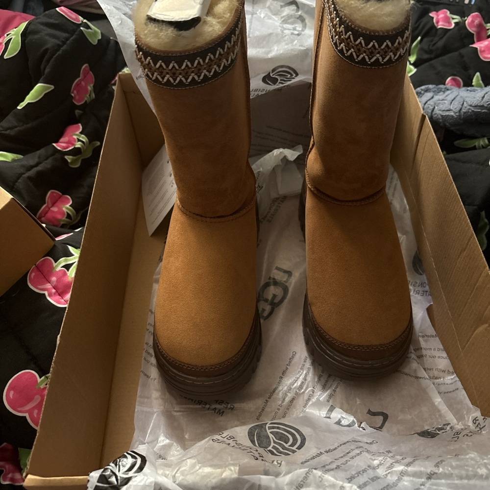 UGG Tan Winter Boots with Shearling Lining
